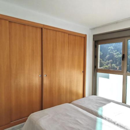 Apartamento familiar con terraza privada, parking gratuito y WiFi Benidorm Exterior foto